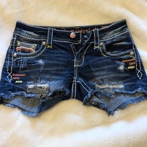 Rock Revival Celine shorts size 26